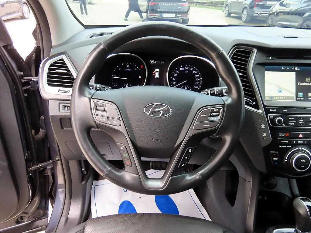 Hyundai Santafe — photo 08