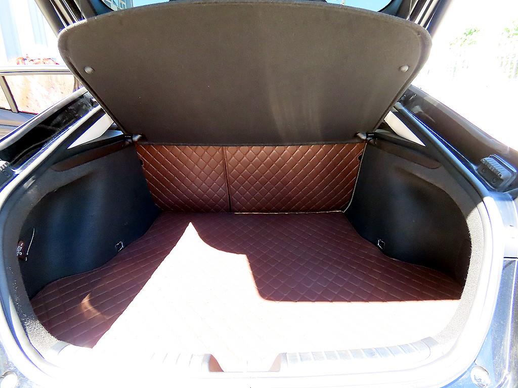 Kia Stinger — photo 17