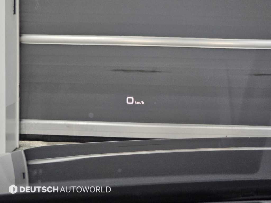 Audi A4 — photo 17