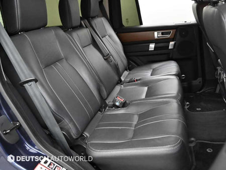 Land Rover Discovery — photo 12