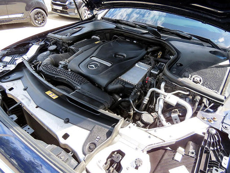 Mercedes-Benz E-Class — photo 19