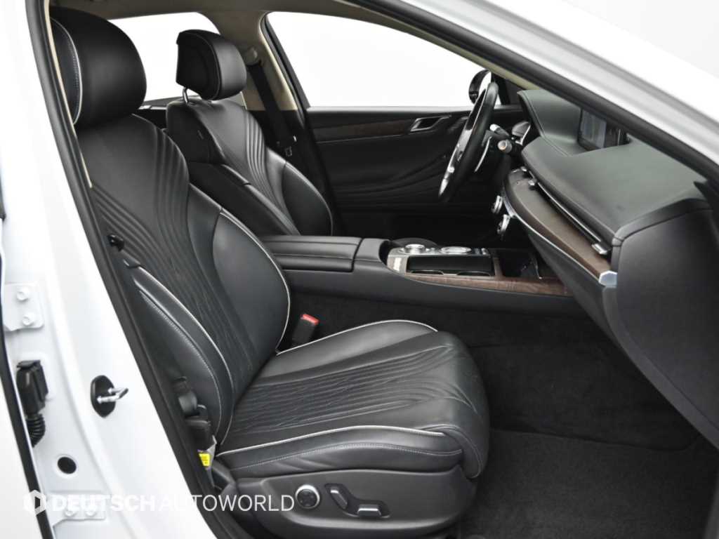 Genesis G80 — photo 10