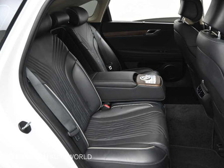 Genesis G80 — photo 12