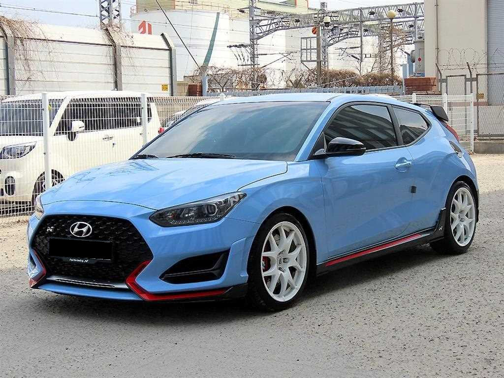 Hyundai Veloster — photo 02