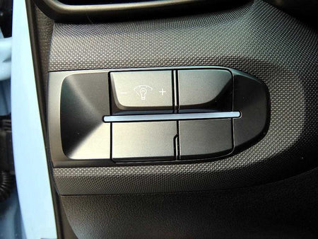 Hyundai Veloster — photo 12