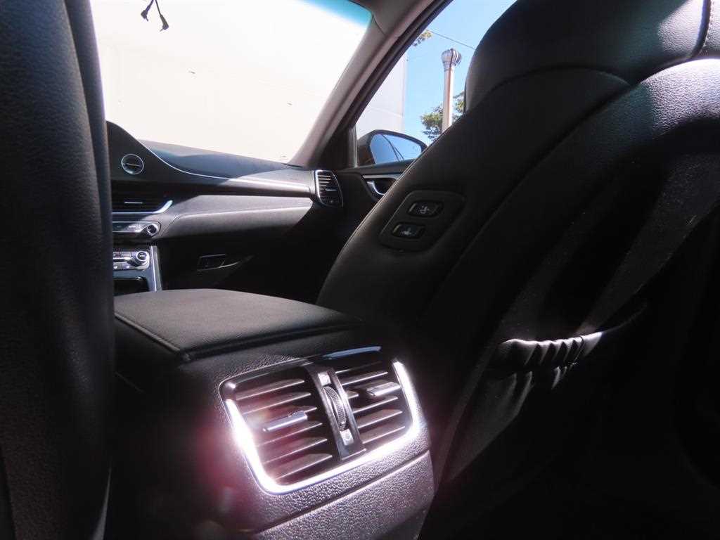 Hyundai Grandeur — photo 08