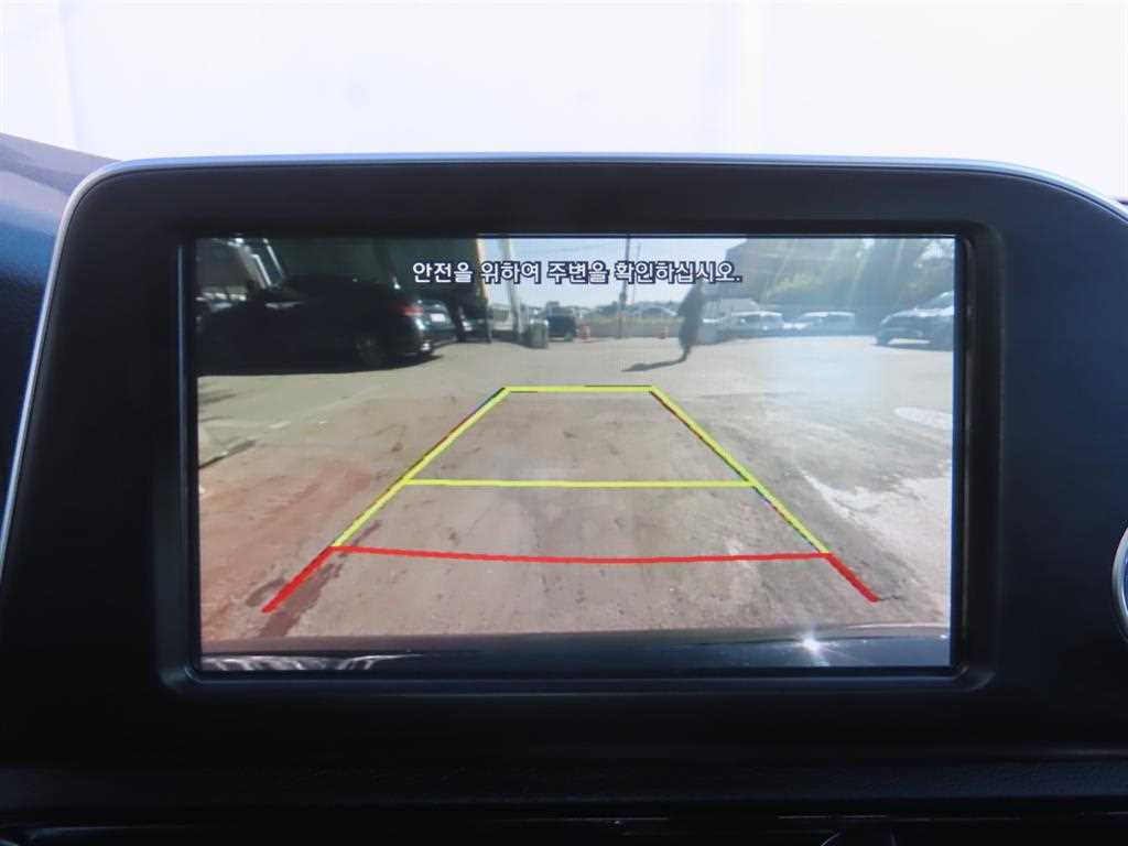 Hyundai Grandeur — photo 19