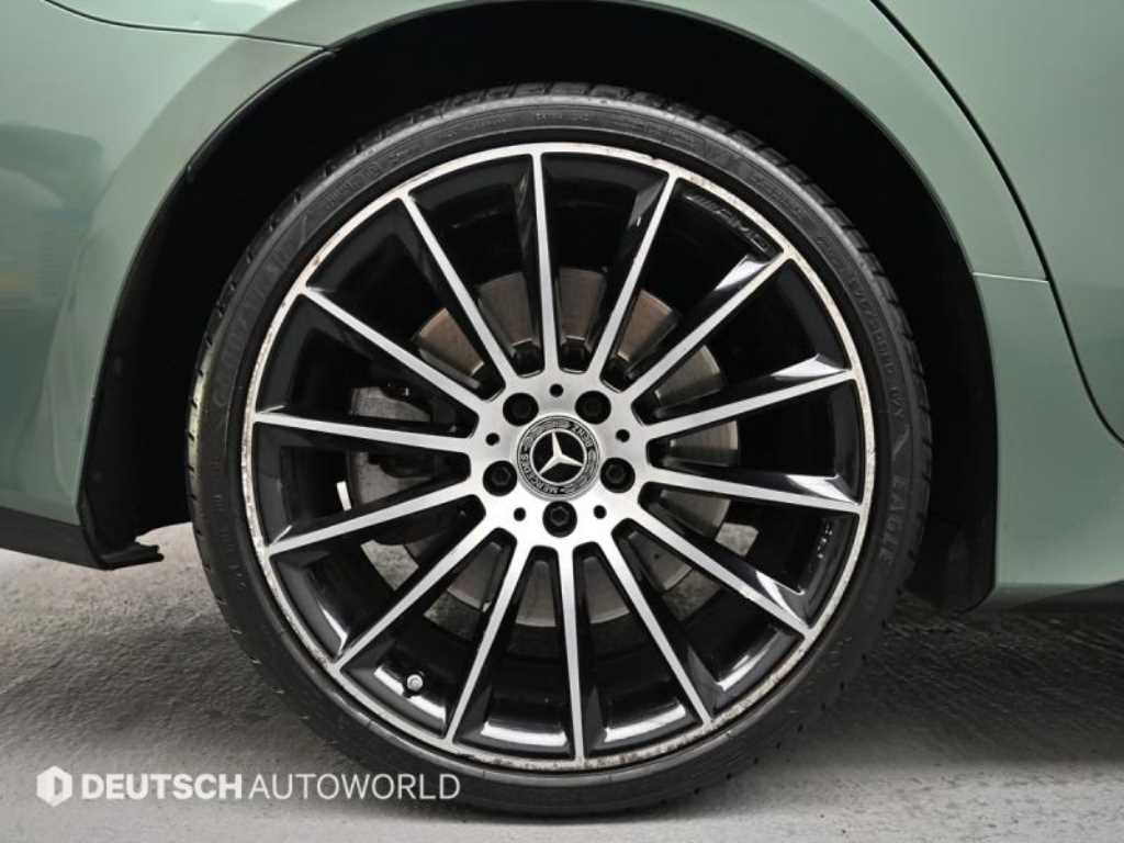 Mercedes-Benz CLS-Class — photo 05