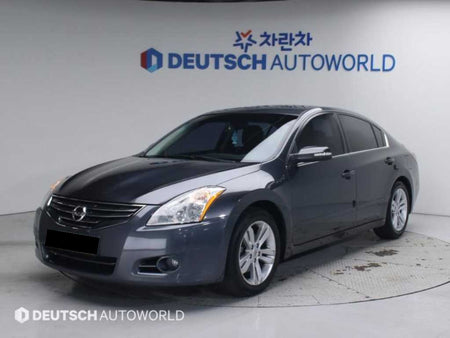 Nissan Altima — photo 01