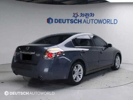 Nissan Altima — photo 02