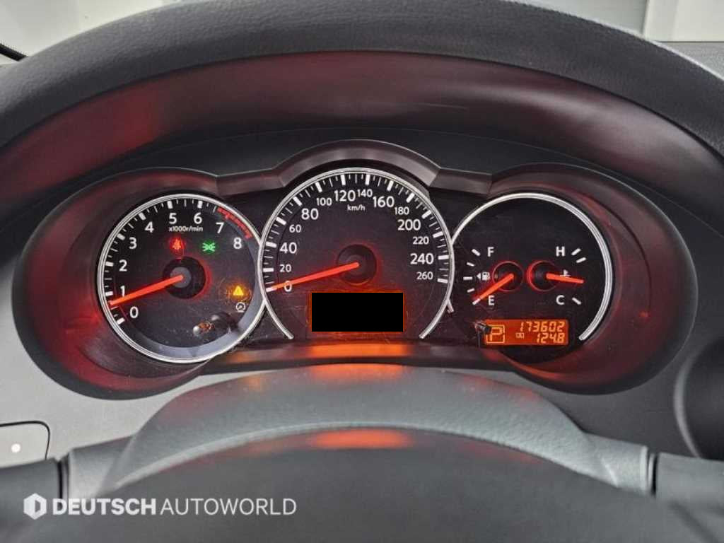 Nissan Altima — photo 08