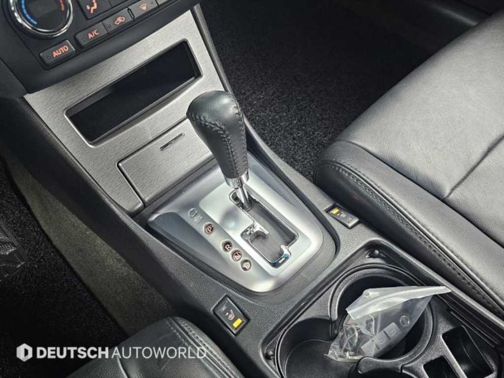 Nissan Altima — photo 09