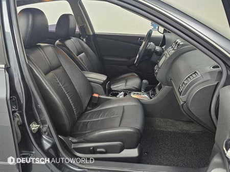 Nissan Altima — photo 10
