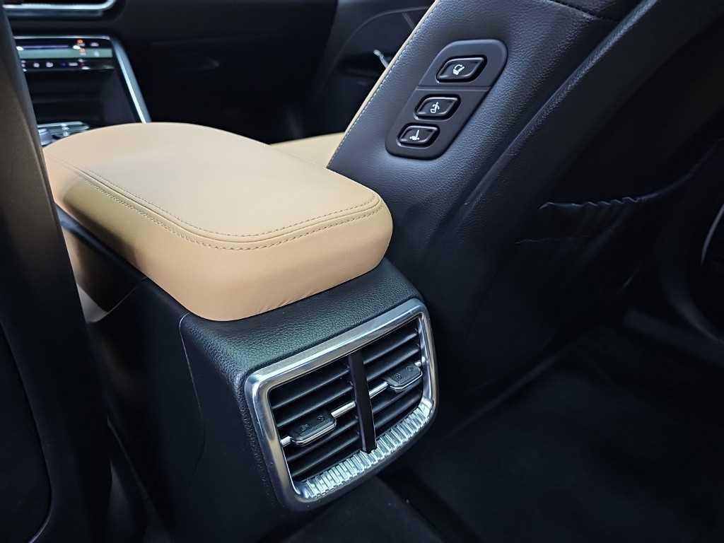 Kia K5 — photo 13