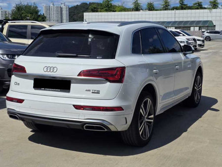 Audi Q5 — photo 03