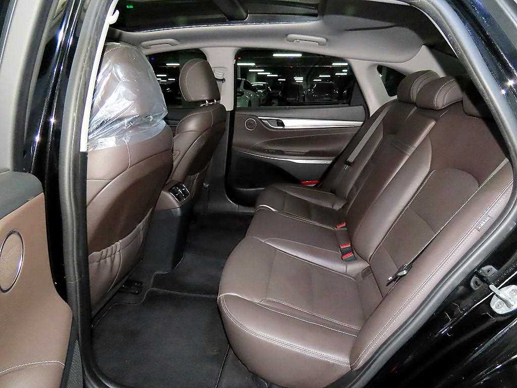 Hyundai Grandeur — photo 07