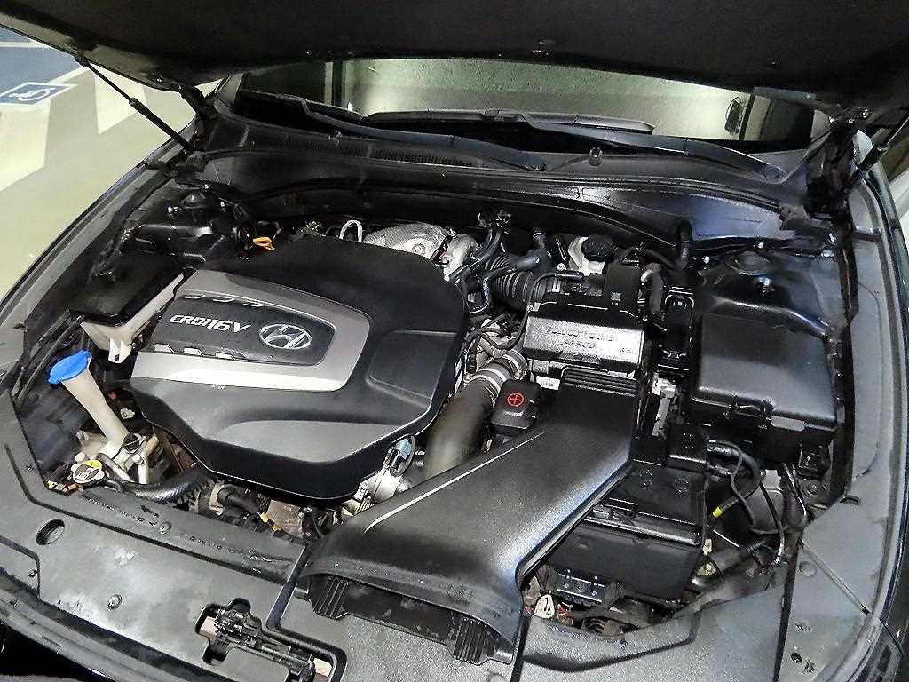Hyundai Grandeur — photo 19