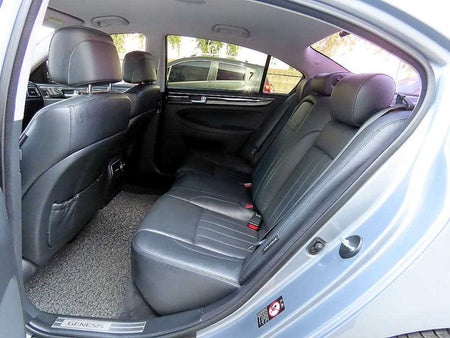 Hyundai Genesis — photo 06