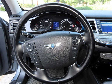 Hyundai Genesis — photo 08