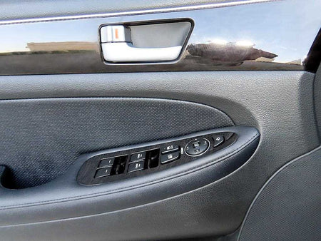 Hyundai Genesis — photo 11
