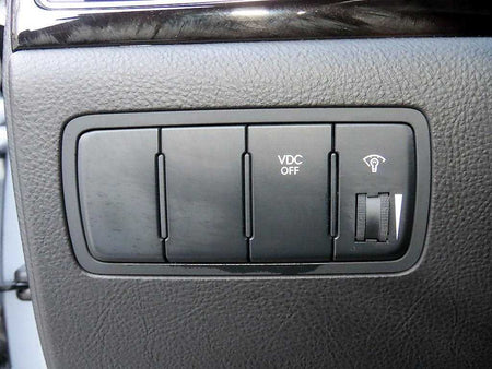 Hyundai Genesis — photo 12