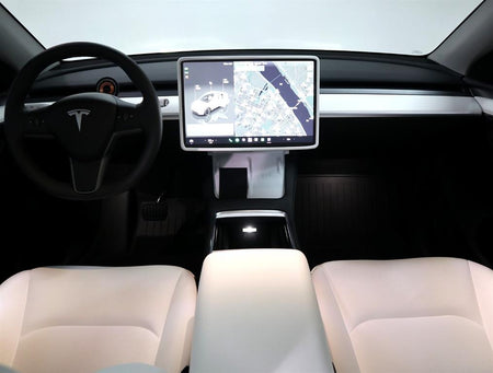 Tesla Model Y — photo 05