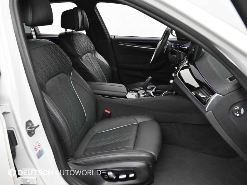 BMW 5-Series — photo 11