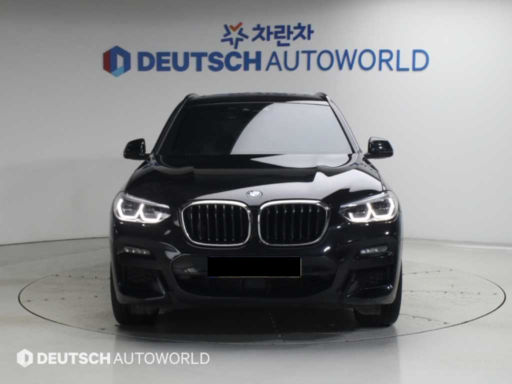 BMW X3 — photo 01