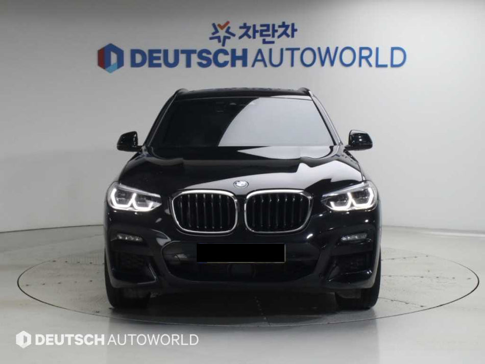 BMW X3 — photo 01