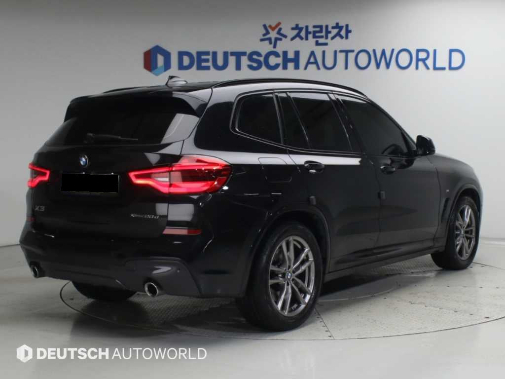 BMW X3 — photo 03