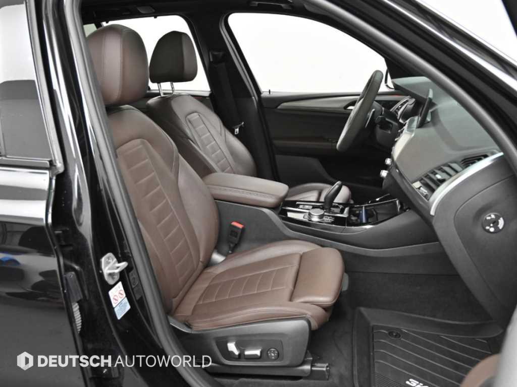 BMW X3 — photo 10