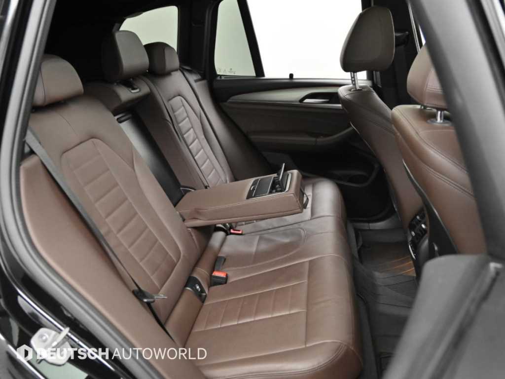 BMW X3 — photo 12