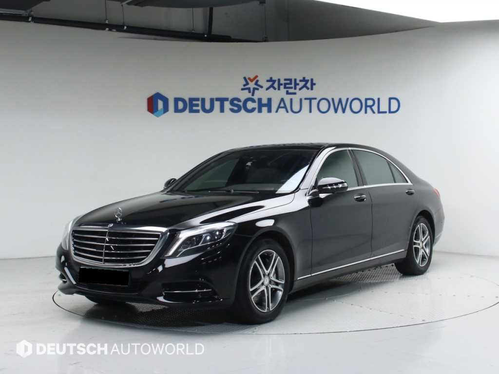 Mercedes-Benz S-Class — photo 02