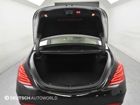 Mercedes-Benz S-Class — photo 19