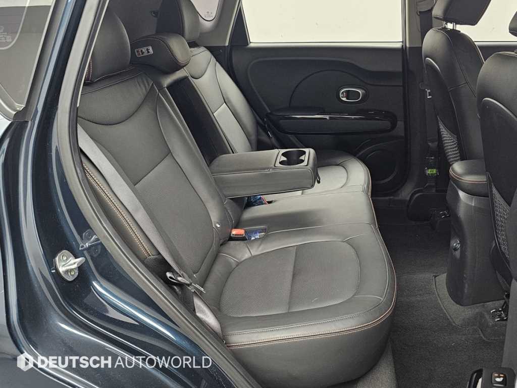 Kia Soul — photo 12
