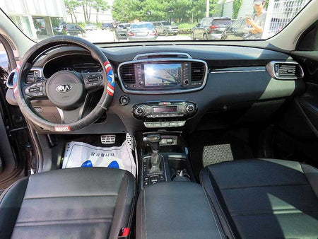 Kia Sorento — photo 07