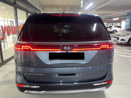 Kia Carnival — photo 05