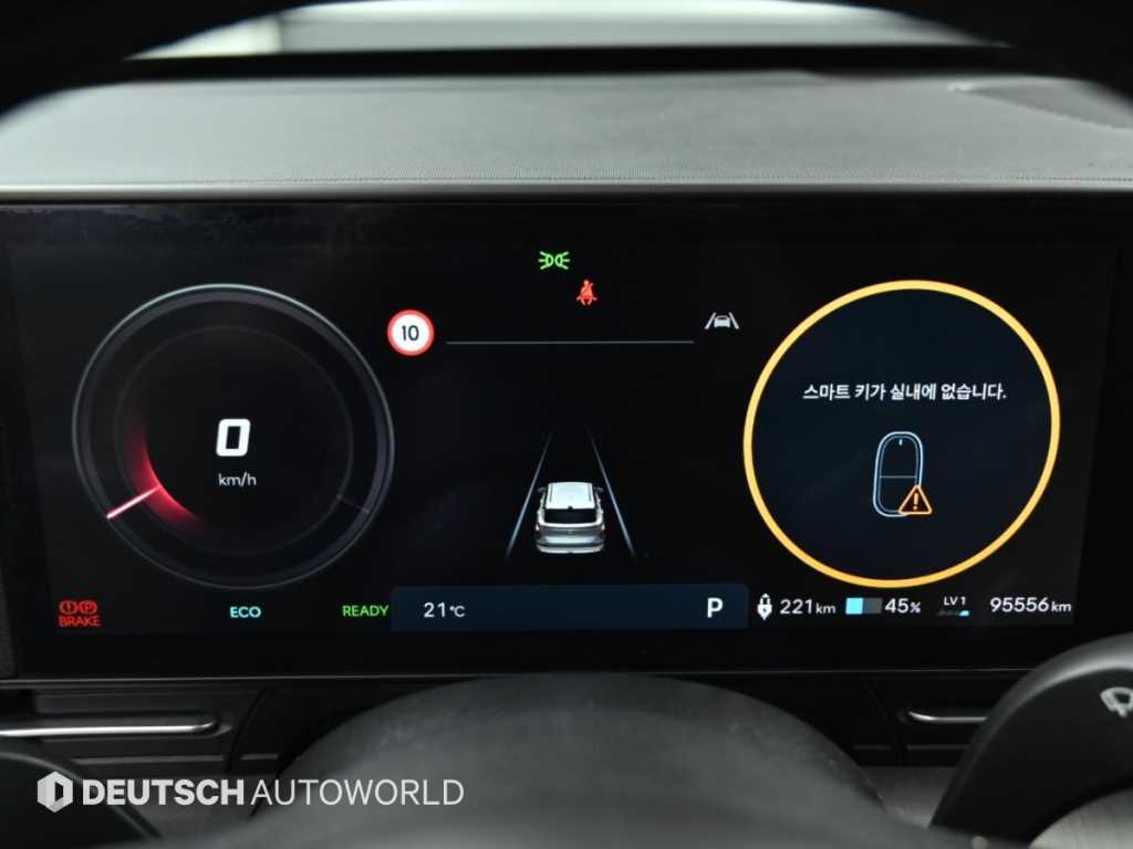Hyundai Kona — photo 08