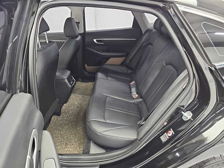 Hyundai Sonata — photo 12