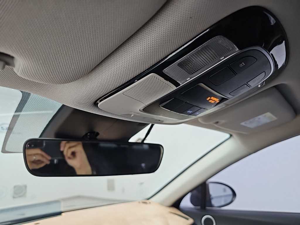 Hyundai Sonata — photo 13