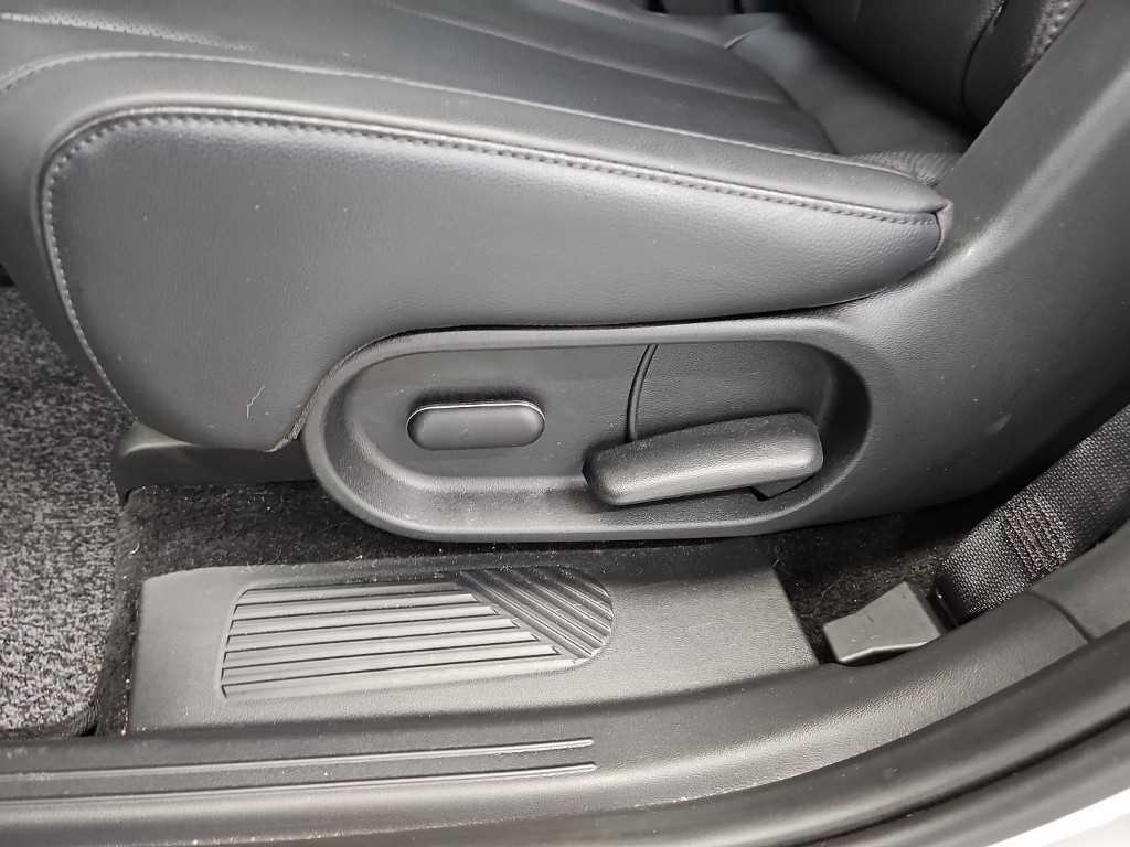 Hyundai Ioniq5 — photo 14