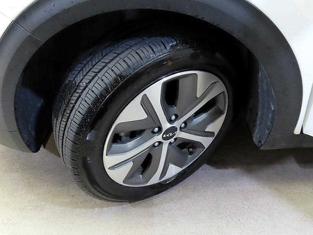 Kia Niro — photo 20