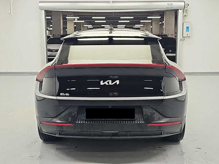Kia EV6 — photo 03