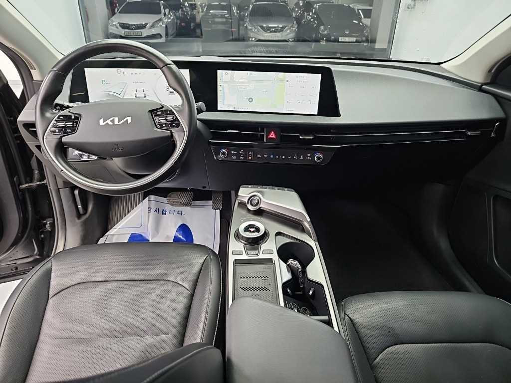 Kia EV6 — photo 07