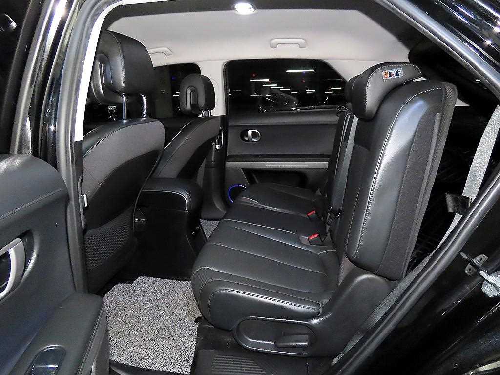 Hyundai Ioniq5 — photo 07
