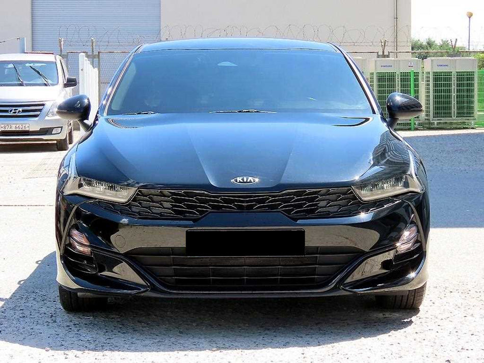 Kia K5 — photo 02