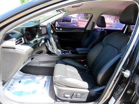 Kia K5 — photo 05