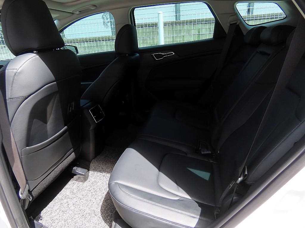 Kia Sportage — photo 06