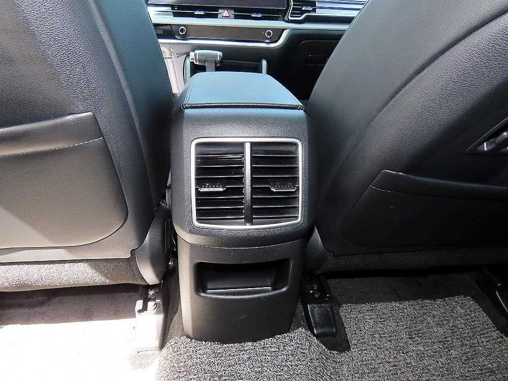Kia Sportage — photo 15