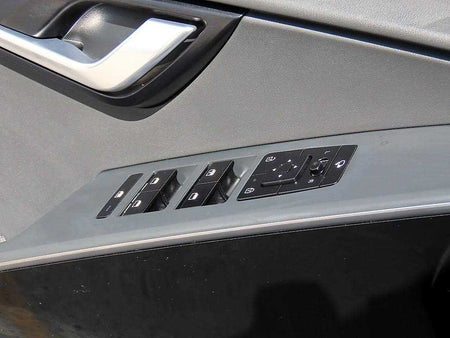 Kia Niro — photo 11